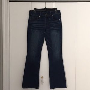 American Eagle new kick boot jeans. 12 regular.